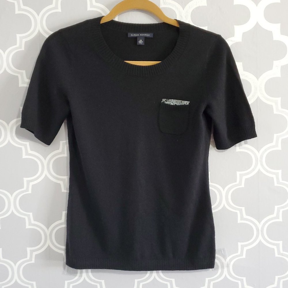 Banana republic black knitted tee